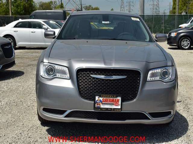 2017 Chrysler 300 Limited 4Dr Sedan